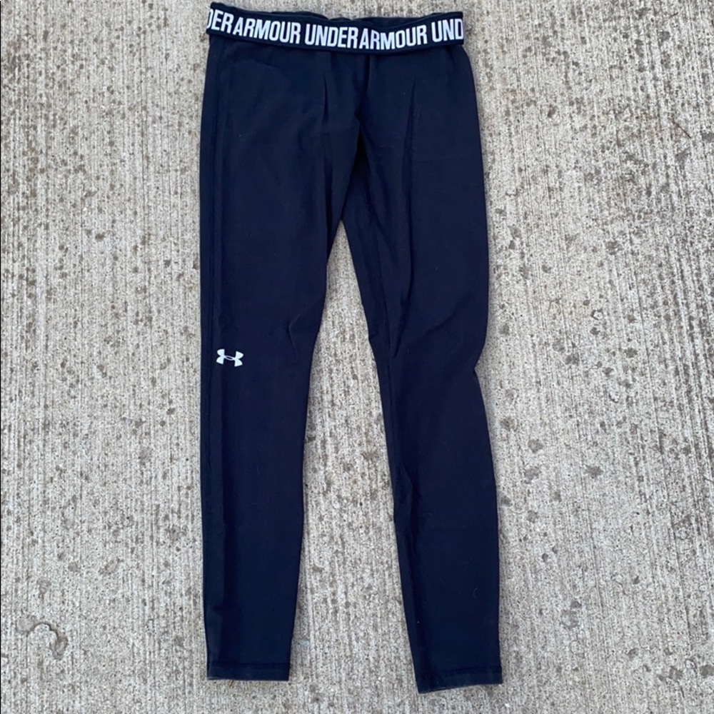 Black under armour leggings